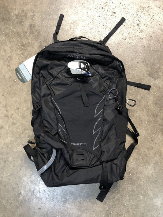 Osprey Tempest Backpack, Stealth Black, 20L Women's M/L