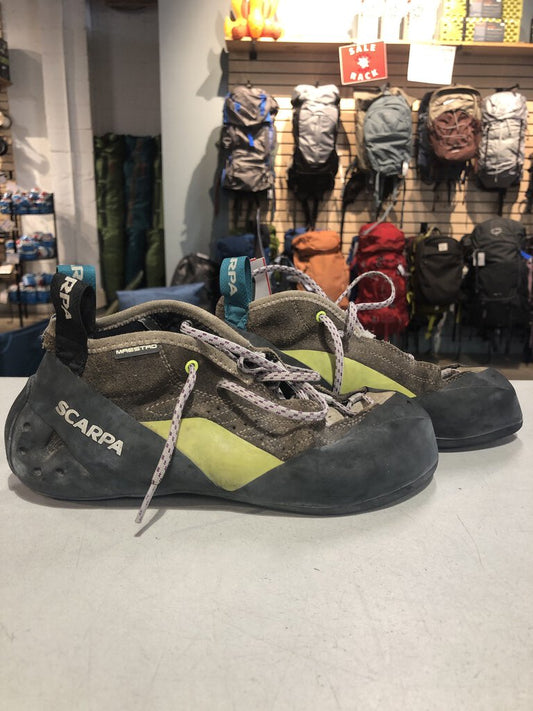 Scarpa Maestro Mid ECO Climbing Shoes, Grey/Green, 40