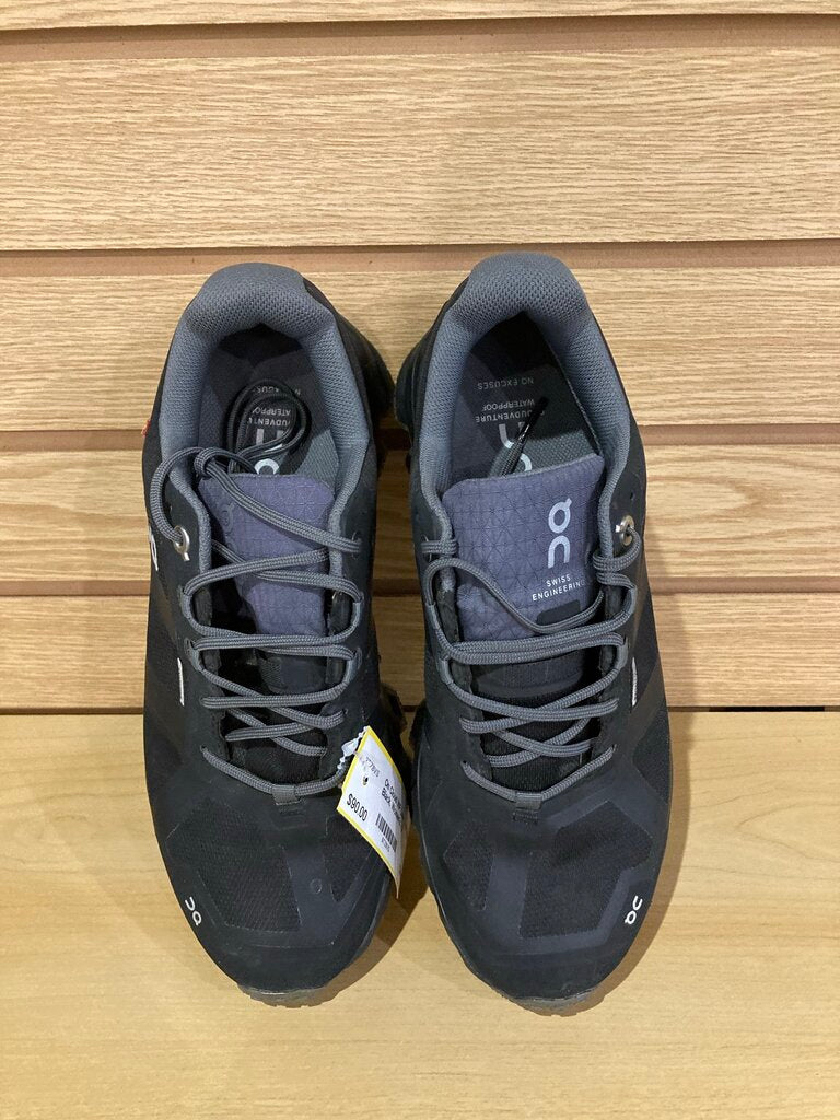 On Cloud WP Low Trail Shoes, Black, Women's 7.5