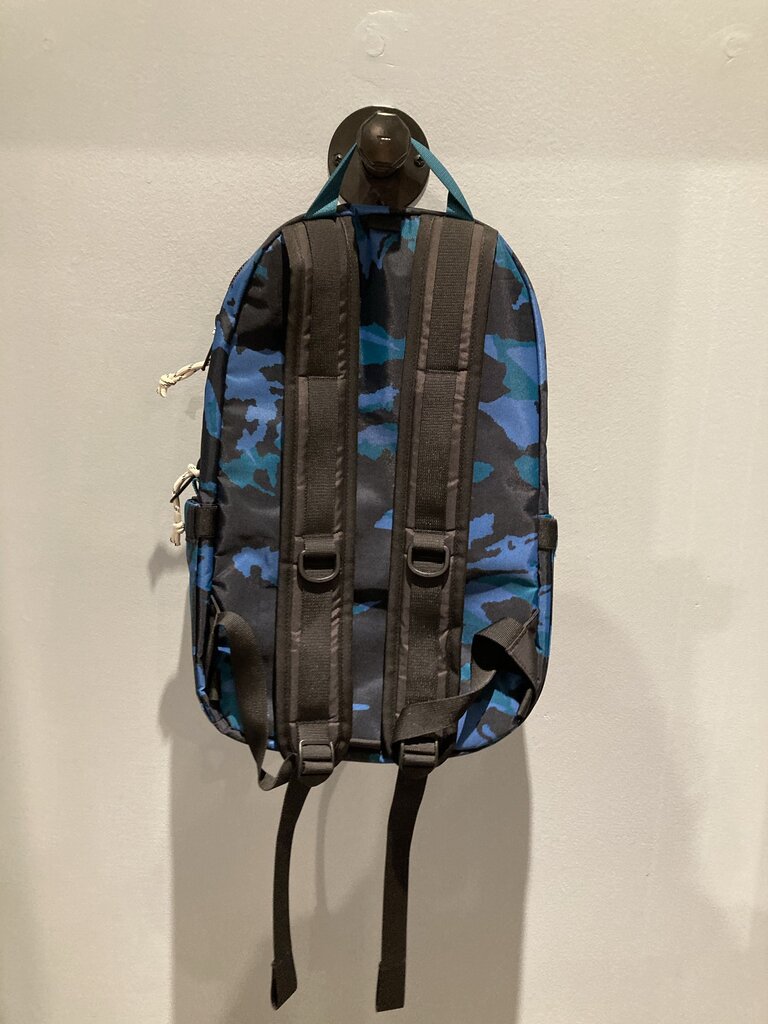 Topo Light Pack, Black/Blue, 15L