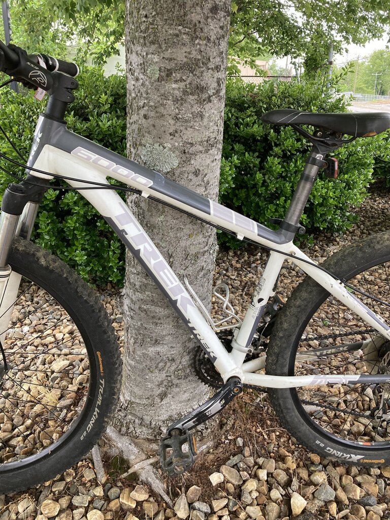 Trek 6000 Mountain Bike, White/Grey, 15.5 in Frame