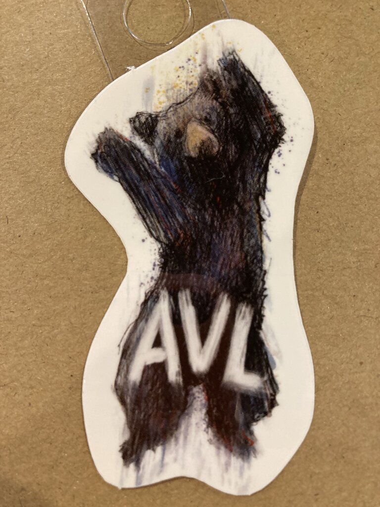 Gingerly Designs Standing Bear Small White Trim