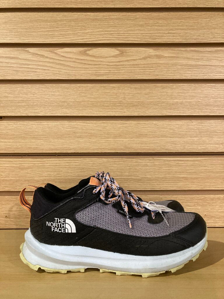 The North Face Dryvent Shoes, Purple/Orange/Black, Women's 5