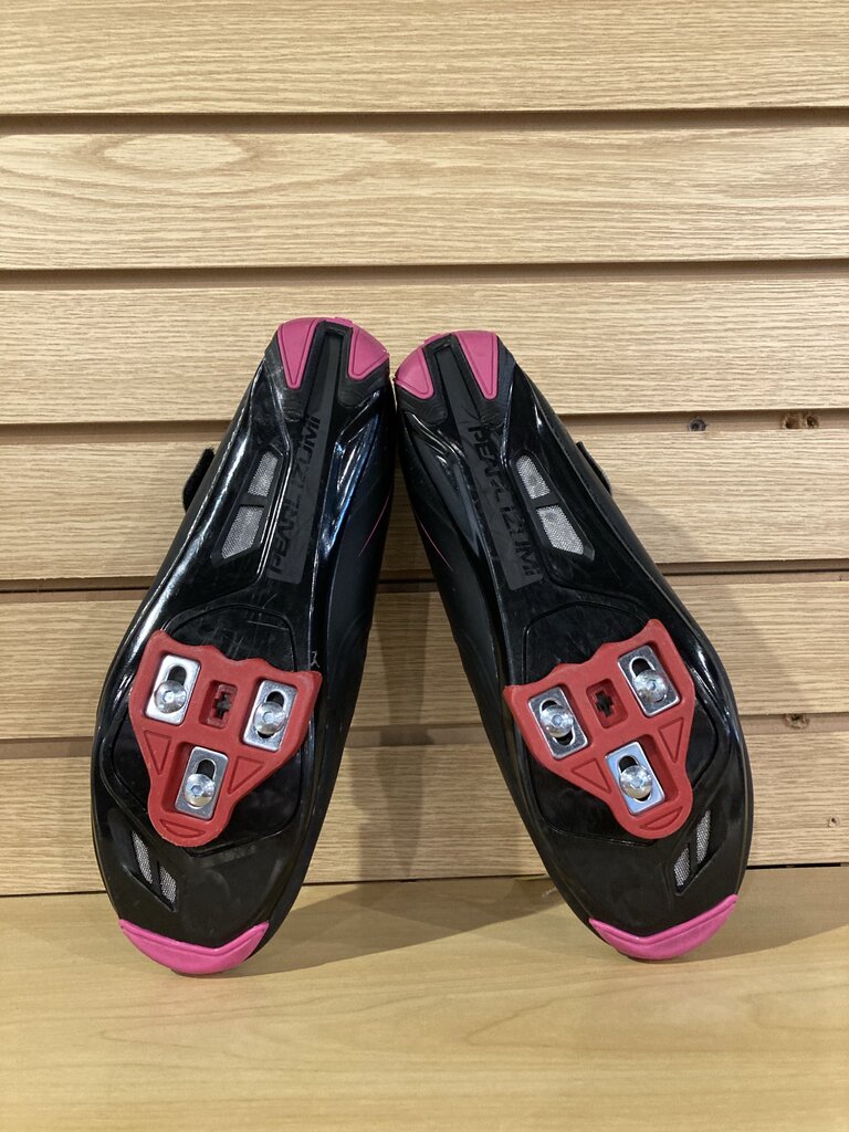 Pearl Izumi SELECT Road v5 Studio, Black/Purple, Women's 9