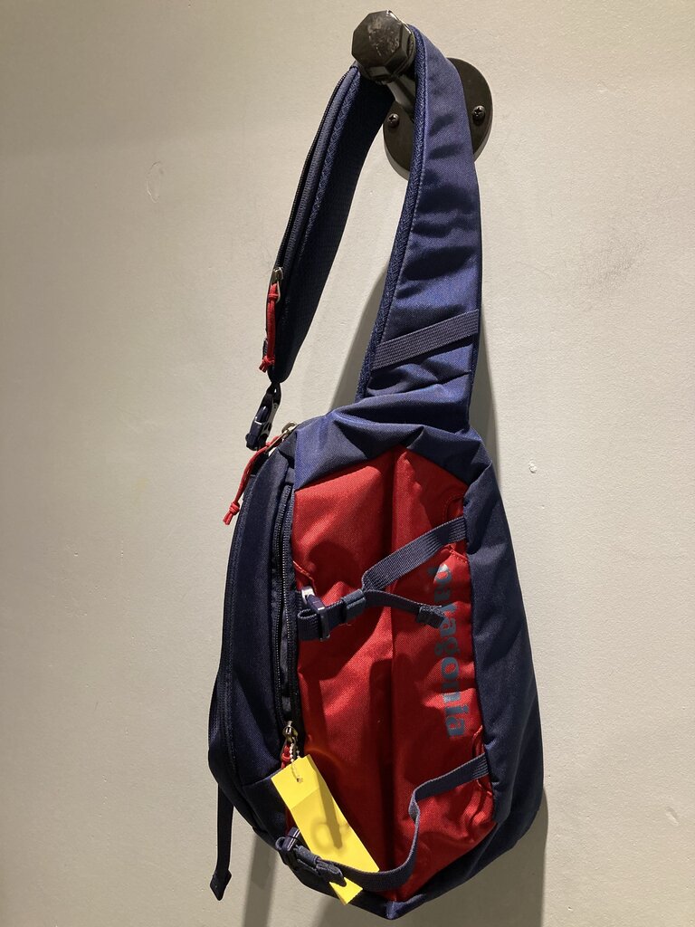 Patagonia Atom 8L Sling Bag, Red/Blue