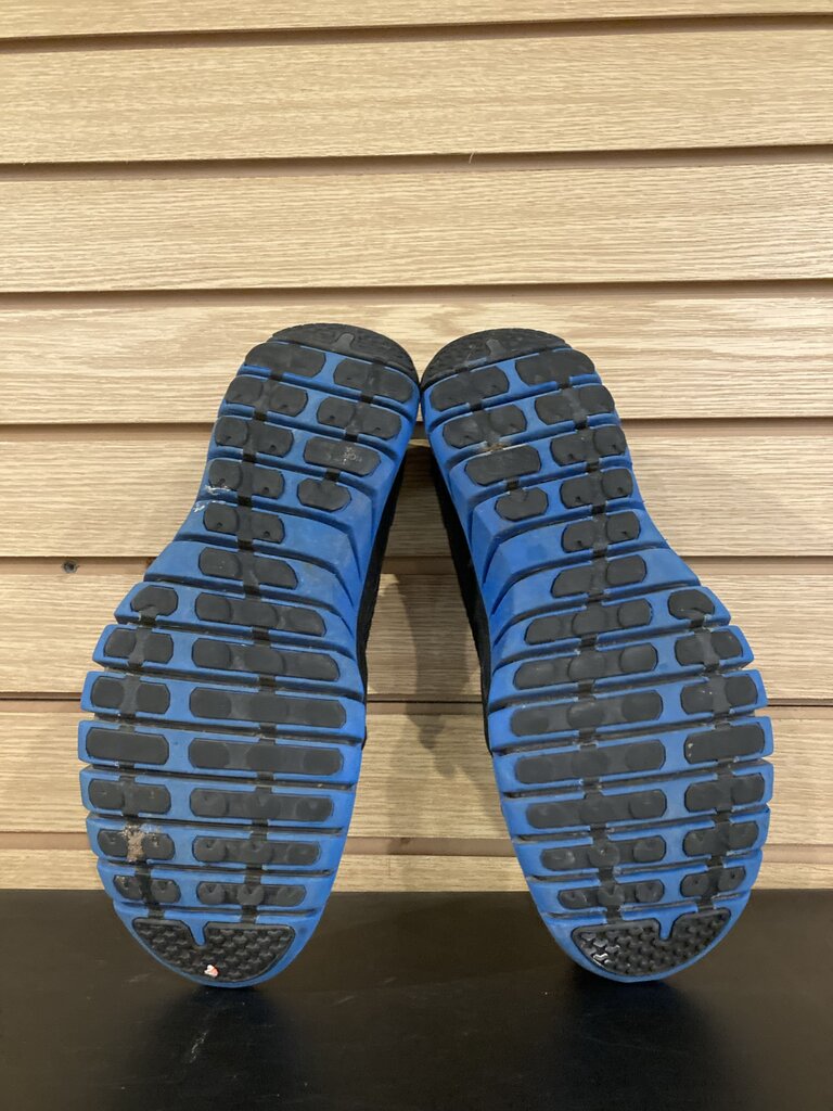 The North Face Knit Shoe, Black/Blue, Men's s10