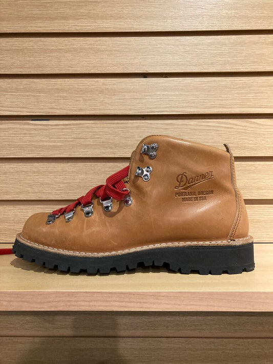 Danner Mountain Lt Cascade Leather Boots, Brown, Women's 9
