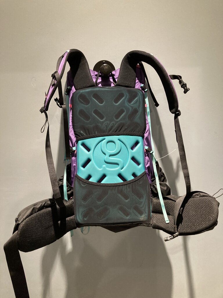 Gossamer Gear Gorilla 50 Ultralight Backpack, Purple/Black, 50L