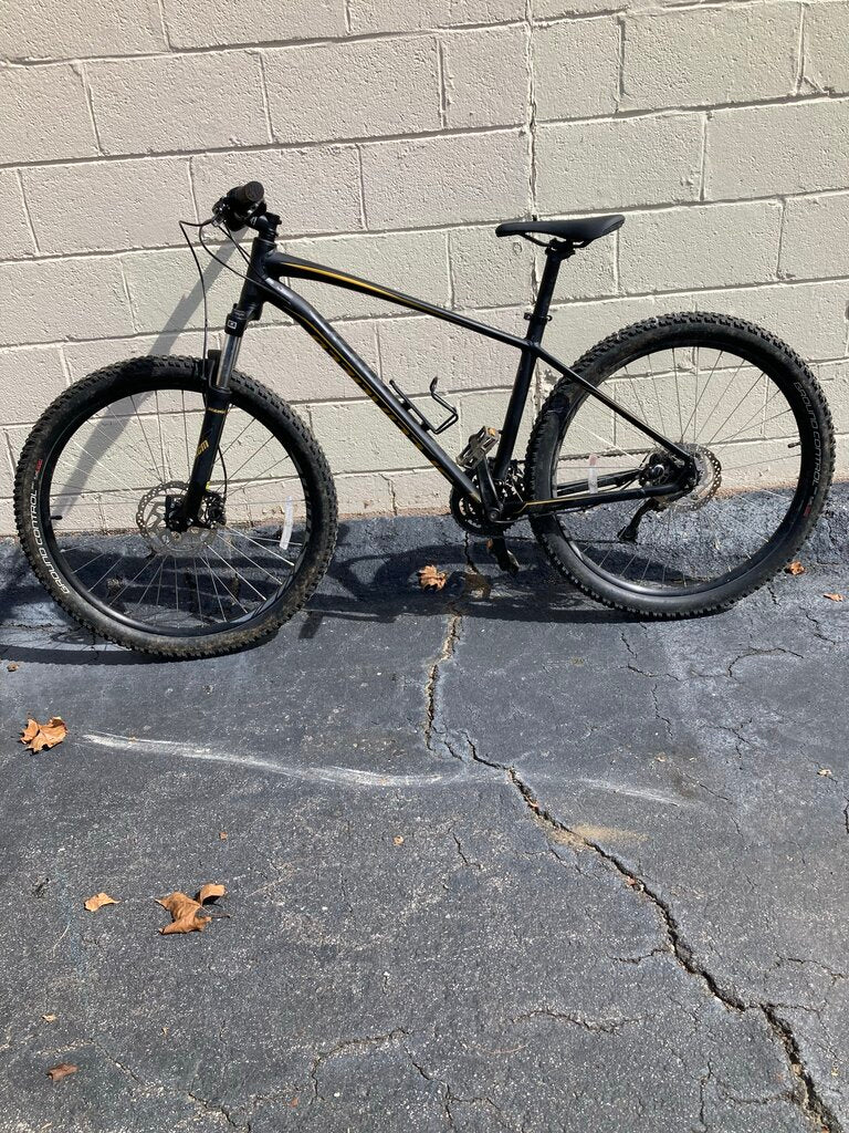Specialized 2018 Pitch Comp 27.5 Hardtail MTB, Grey/Yellow, Men's L