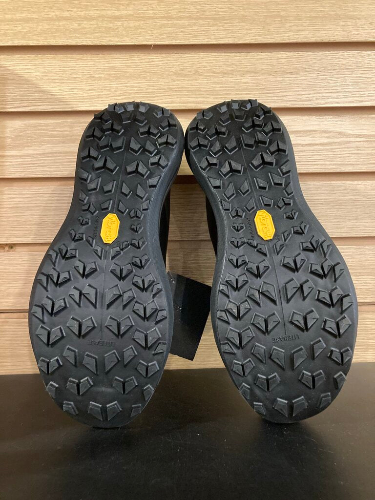 (New) Arc'Teryx Sylan Shoes, Black, Men's 8.5