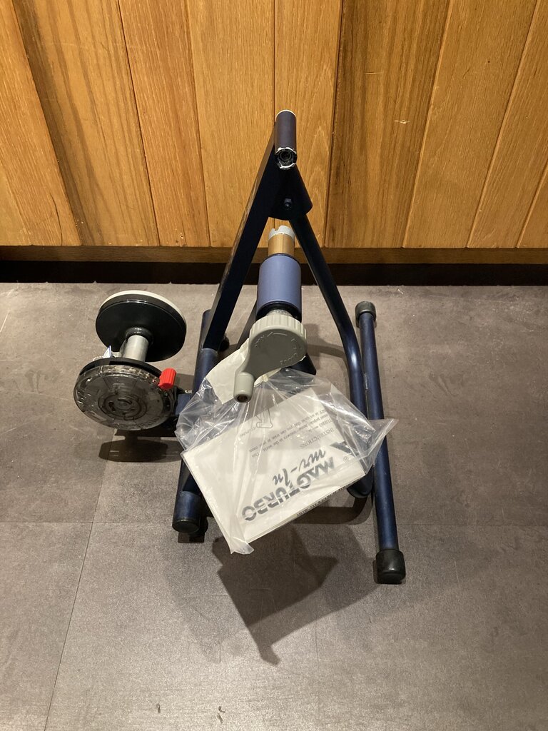 Minoura Magturbo MR-1N Trainer, Black/Red, OS