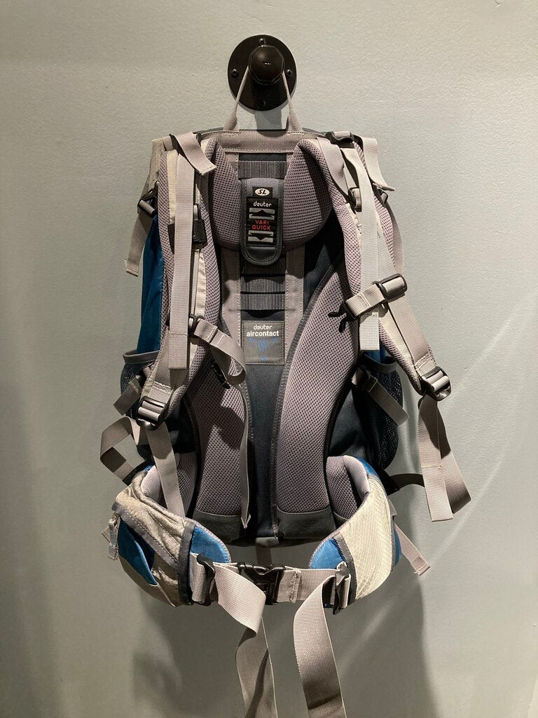 Deuter ACT Lite 35+10 Backpack, Blue/Grey, 45L