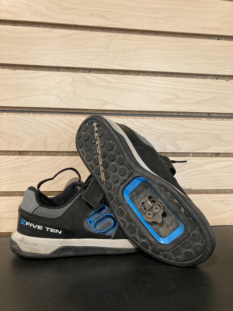 Five Ten Mountain Biking Shoes, Black, Women's 8