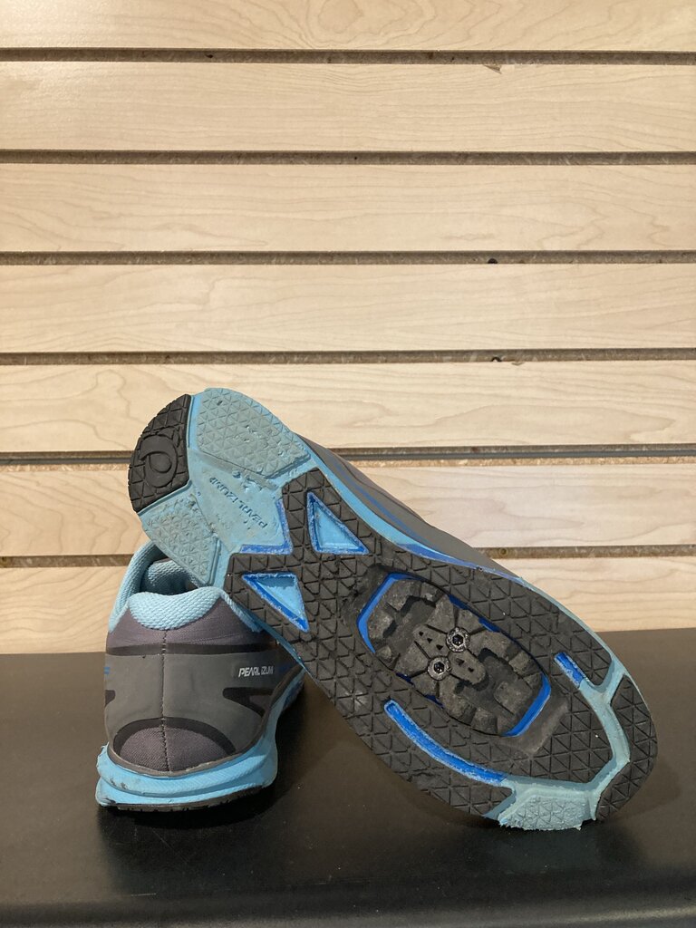 (AS IS) Pearl Izumi Road Shoes, Grey/Blue, Women's 9