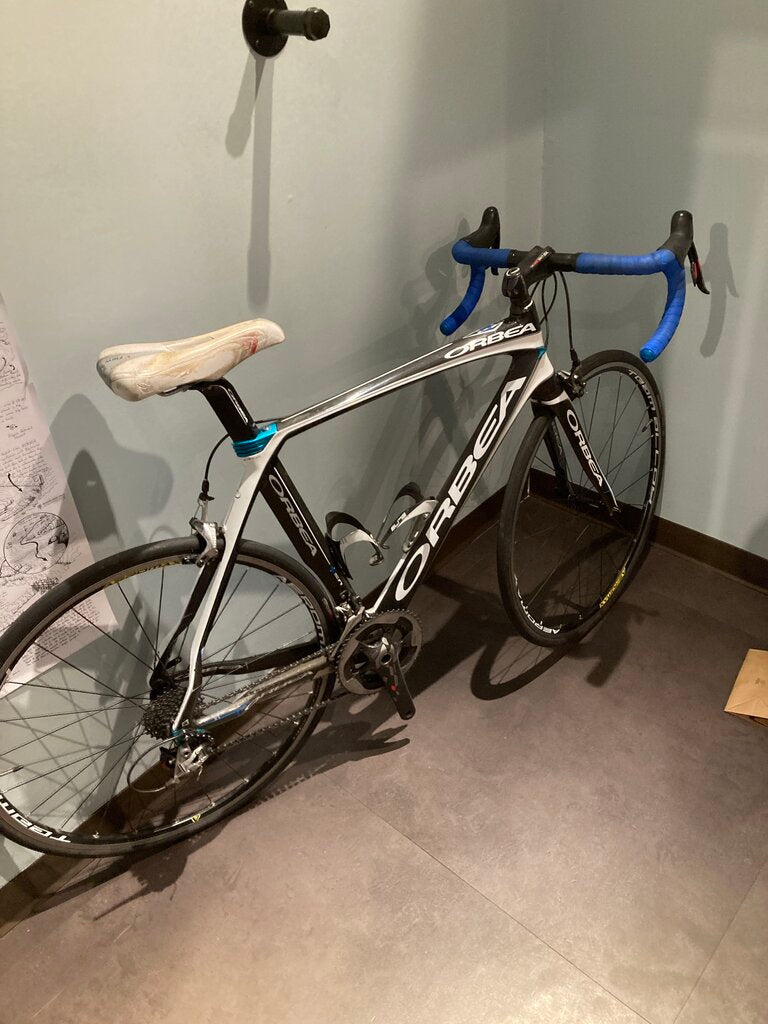 Orbea Orca Gold Bike (w/ xtra wheels and seat), Black/White, 57cm, 700c