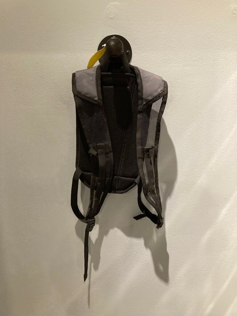 Bass Pro Eclipse Hydration Pack, Purple/Grey