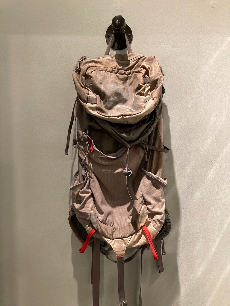 (Wear) REI Backpack, Grey/Brown, 28L?