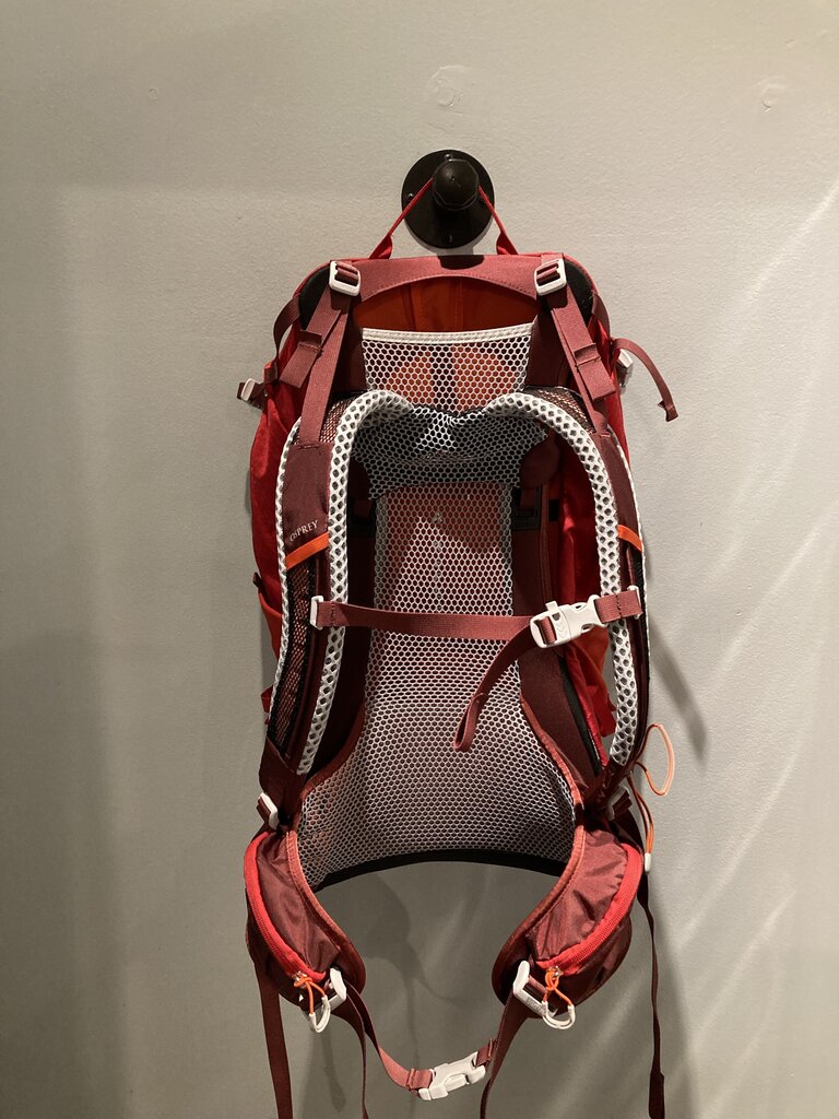 Osprey Stratos 24 Backpack, Red, 24L, OS
