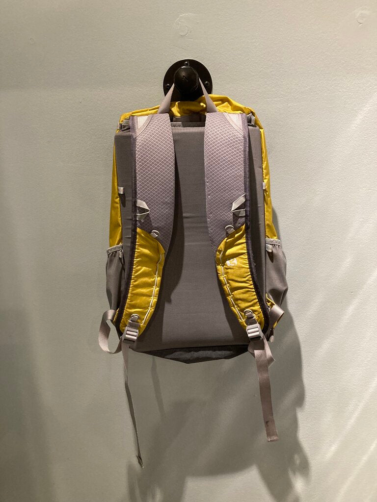 Gossamer Gear Minimalist Daypack, Yellow/Brown, 19L
