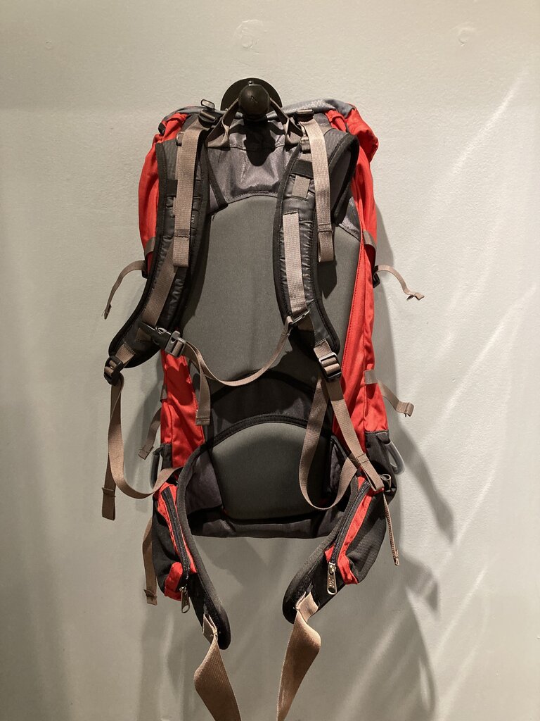 REI Catalyst 35 Backpack, Red, 35L