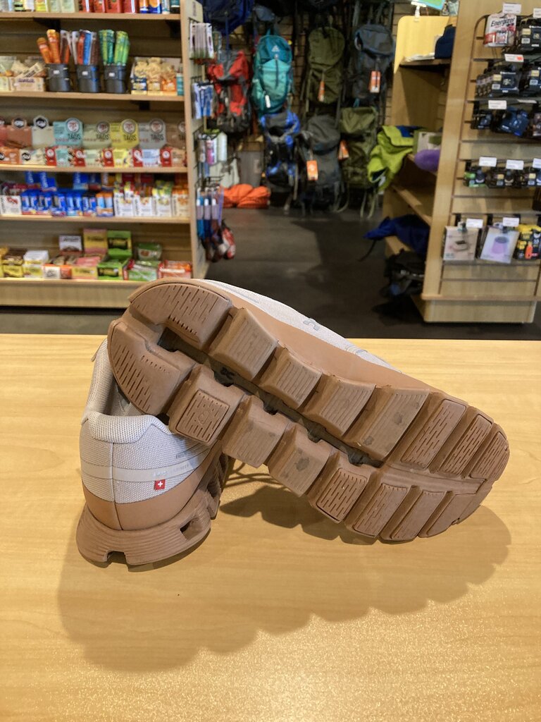 On Running Cloud, Brown/Khaki, Women's 8