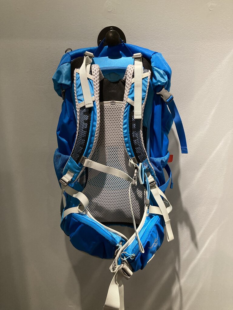 (Stains) Osprey Sirrus 36 Backpack, Blue, 36L/WS/WM