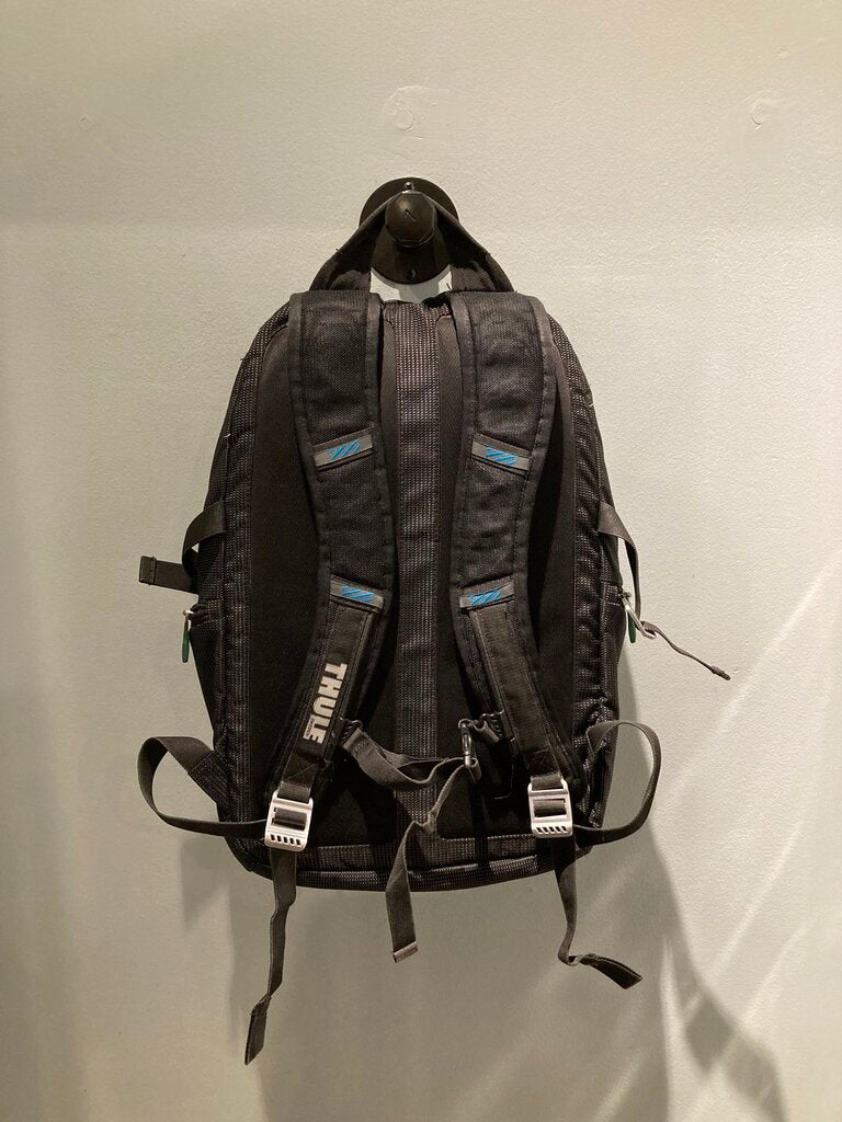 (Wear) Thule Backpack, Black, 25L