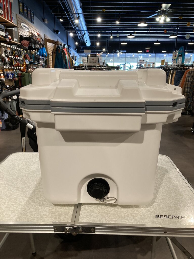 Pelican Cooler, White, 30qt