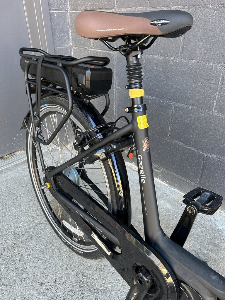 Royal Dutch Gazelle Easy Flow E-Bike, Black, S/M