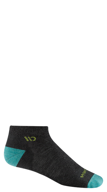 Wide Open Women's Solid Midweight No-Show Sock