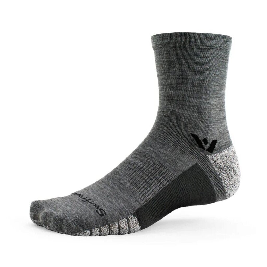 Swiftwick Flite XT Trail Mid-Crew Socks