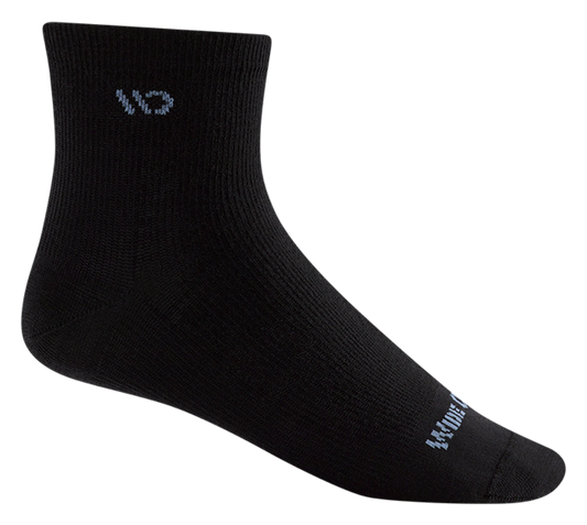 Wide Open Women's Solid Lightweight Quarter Sock