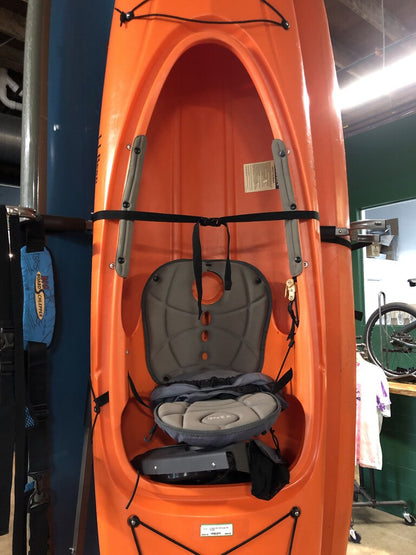 LL Bean DLX 120 Kayak 12ft, Orange
