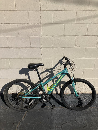 Nishiki Pueblo MTB, Teal/Yellow, 24in