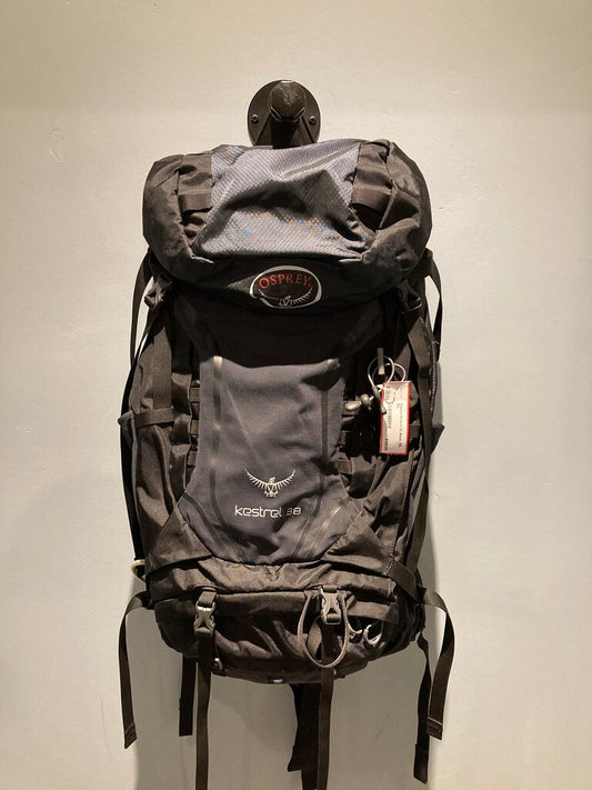 Osprey Kestrel 38, Black, 38L, M/L