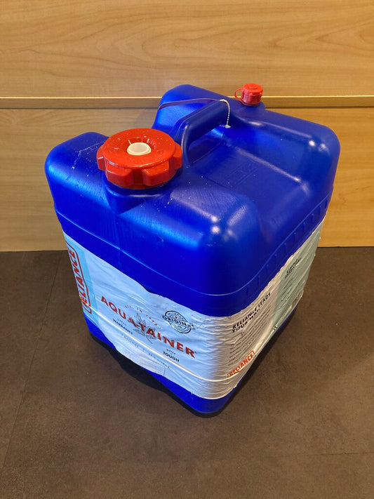 Aqua-Tainer Water Jug, Blue, 7 Gallon / 26L