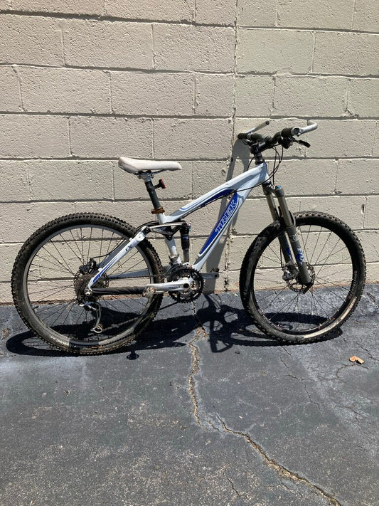 Trek Fuel EX 8 WSD MTB, White/Blue, 14"/26"