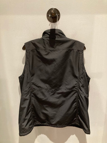 (STAIN) Orvis Quick Dry Vest, Black, Men's XL