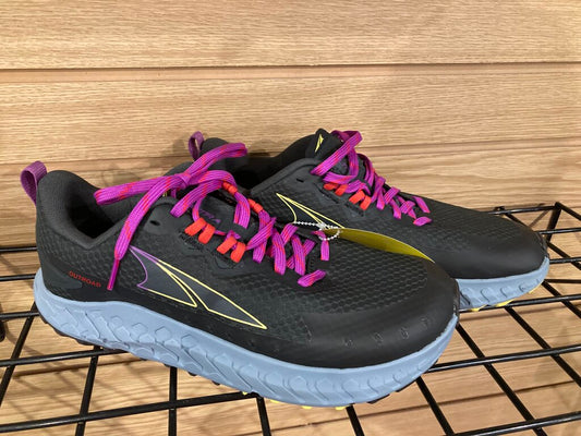 Altra Outroad Low Shoes, Black/Pink, Women's 11