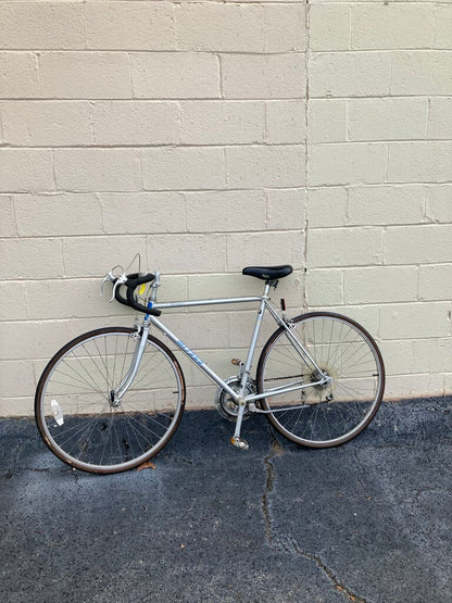 Vintage Miyata Nimbus Road Bike, Silver, 54cm