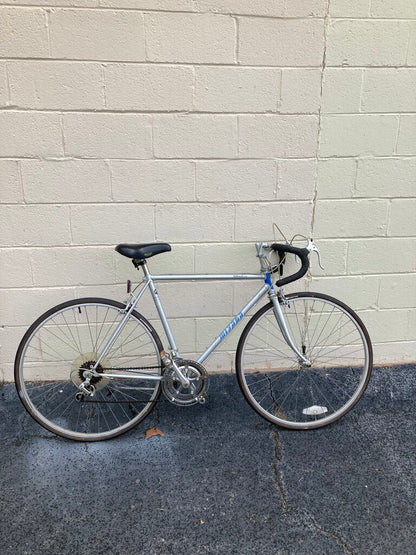 Vintage Miyata Nimbus Road Bike, Silver, 54cm