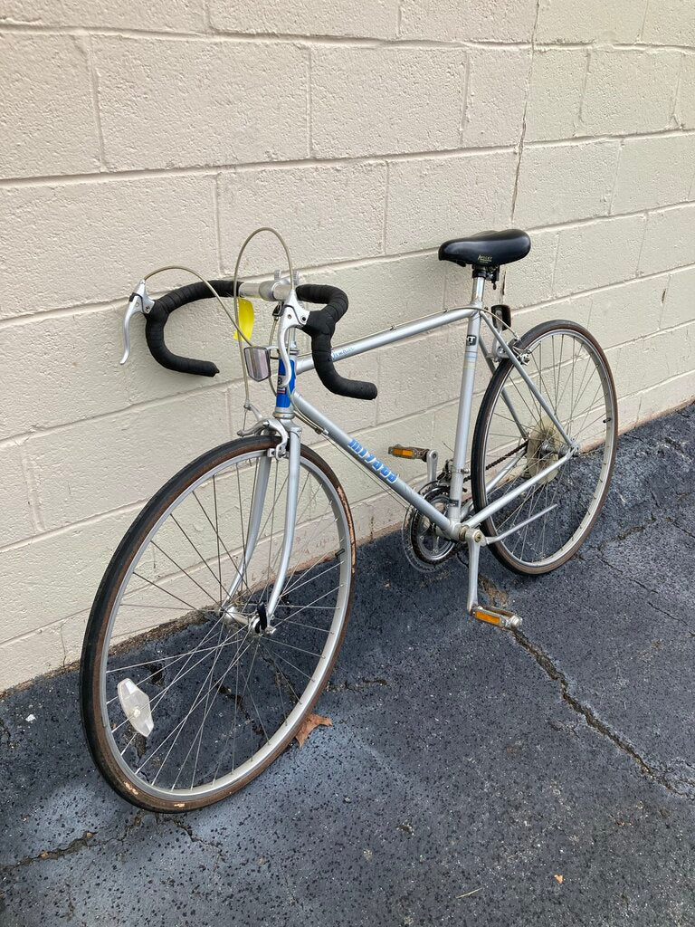 Vintage Miyata Nimbus Road Bike, Silver, 54cm