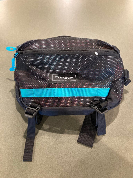 Dakine Hot Laps Bag, Black/Teal, 5L