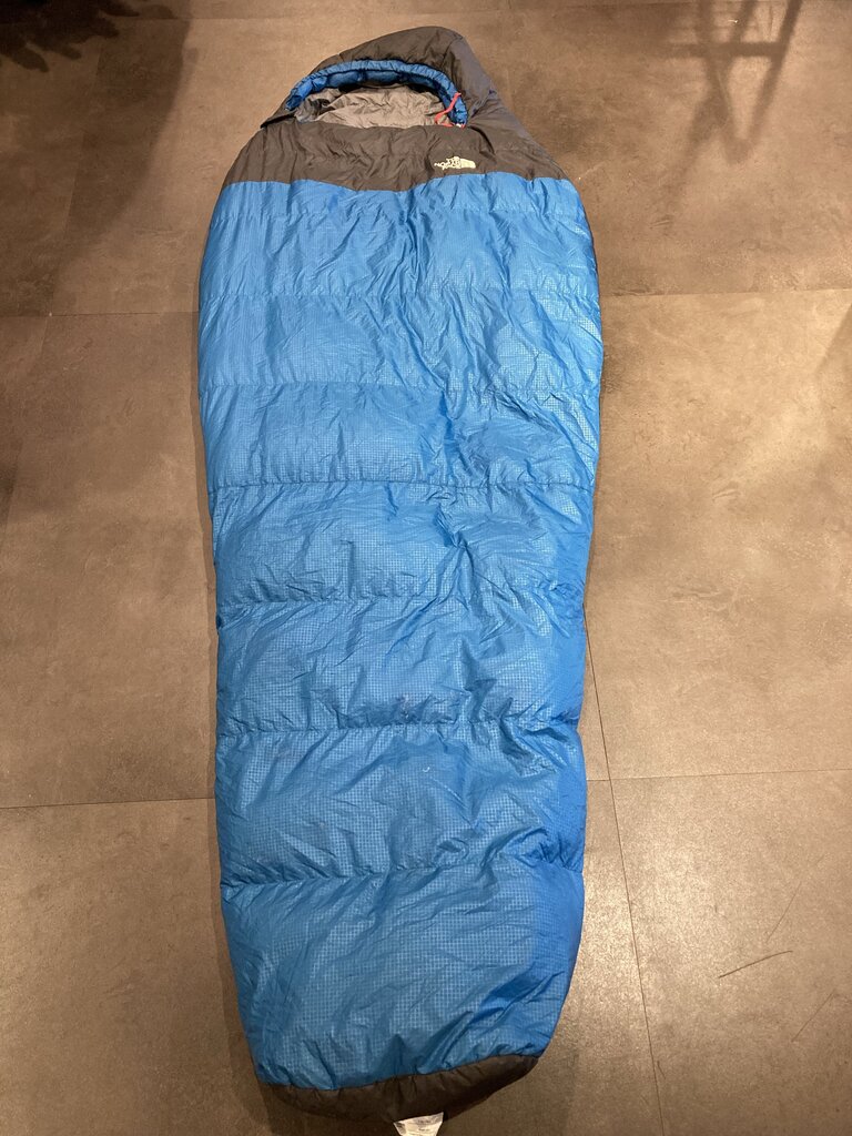 The North Face Furnace 20 Mummy Sleeping Bag, Blue, 20deg