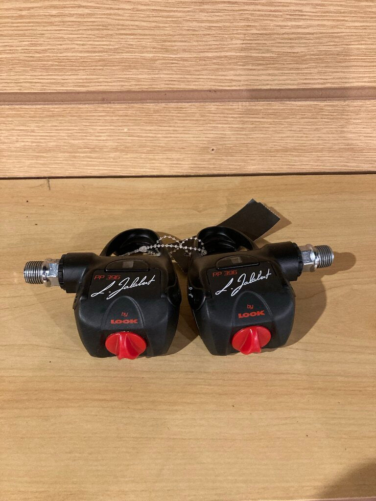 Look PP 396 Bike Pedals, Black/Red, Set of 2