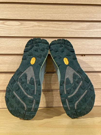 Topo Mtn Racer 2 Shoes, Light Green, Women's 9.5