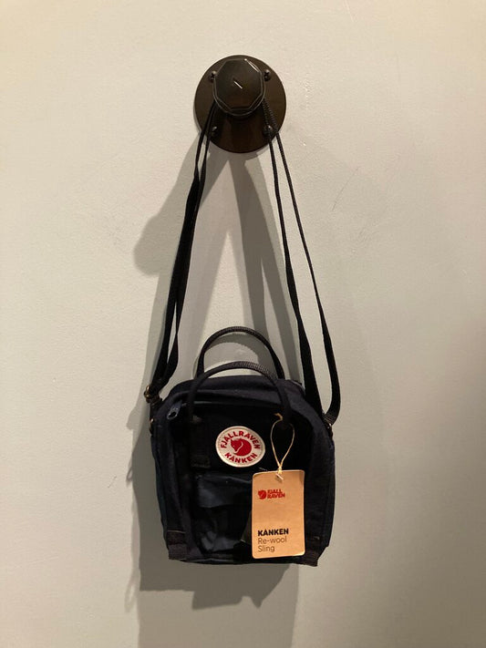 Fjallraven Re-Wool Sling, Navy, OS (with tags)