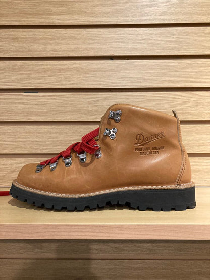 Danner Mountain Lt Cascade Leather Boots, Brown, Women's 9
