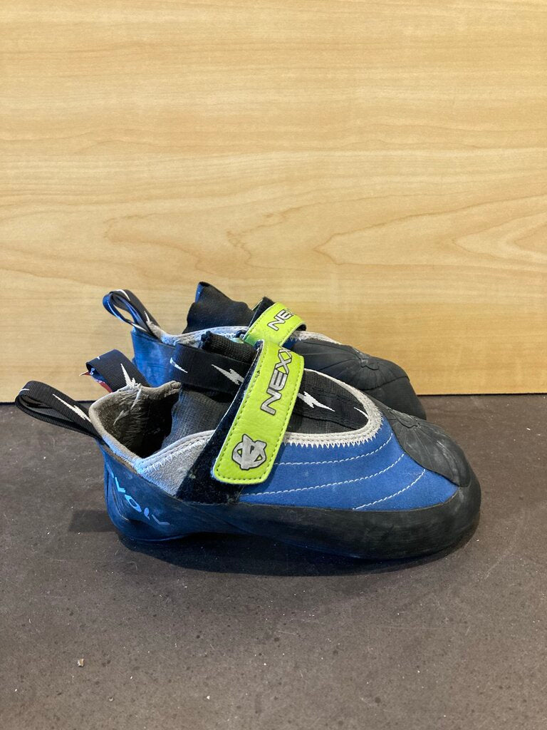 Evolv Nexxo Climbing Shoe, Blue/Green, Men's 7.5