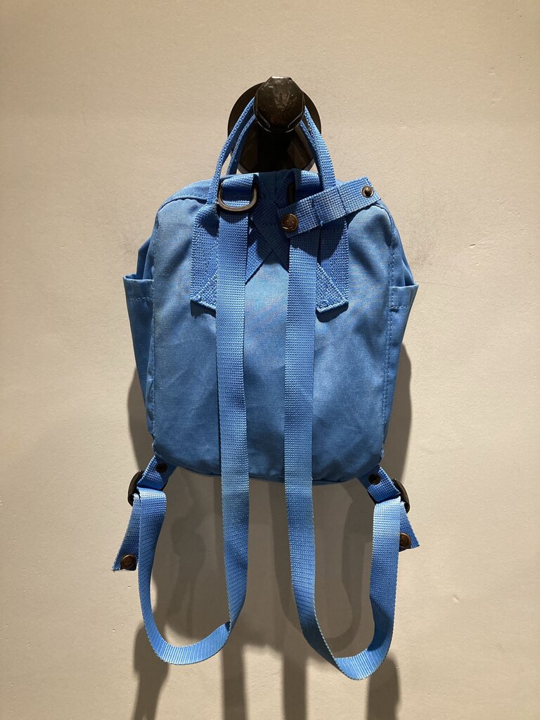 (STAIN) Fjallraven Mini Backpack, Blue
